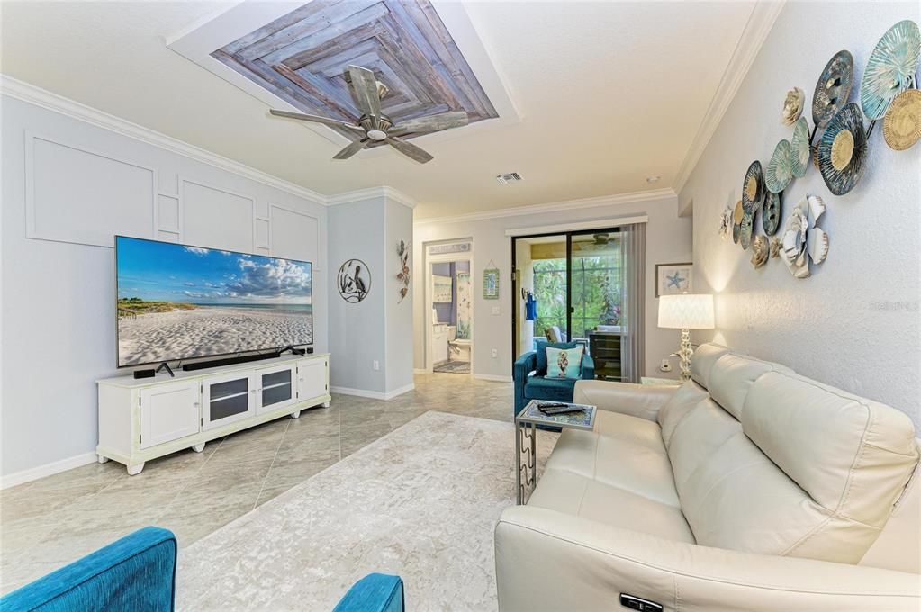 For Sale: $649,999 (3 beds, 2 baths, 1681 Square Feet)