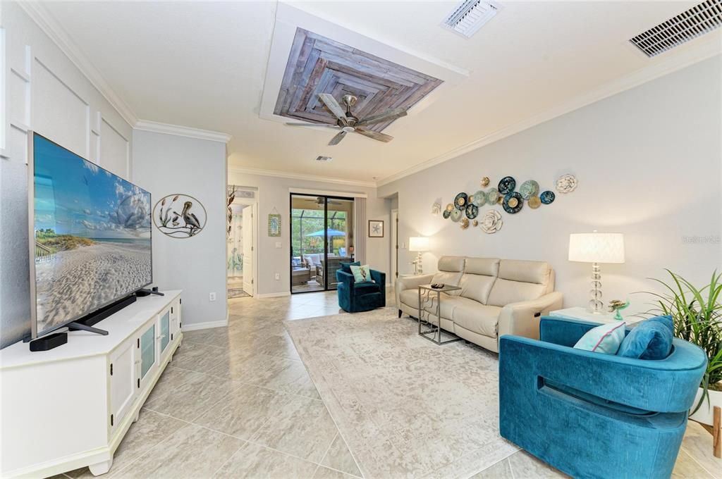 For Sale: $649,999 (3 beds, 2 baths, 1681 Square Feet)