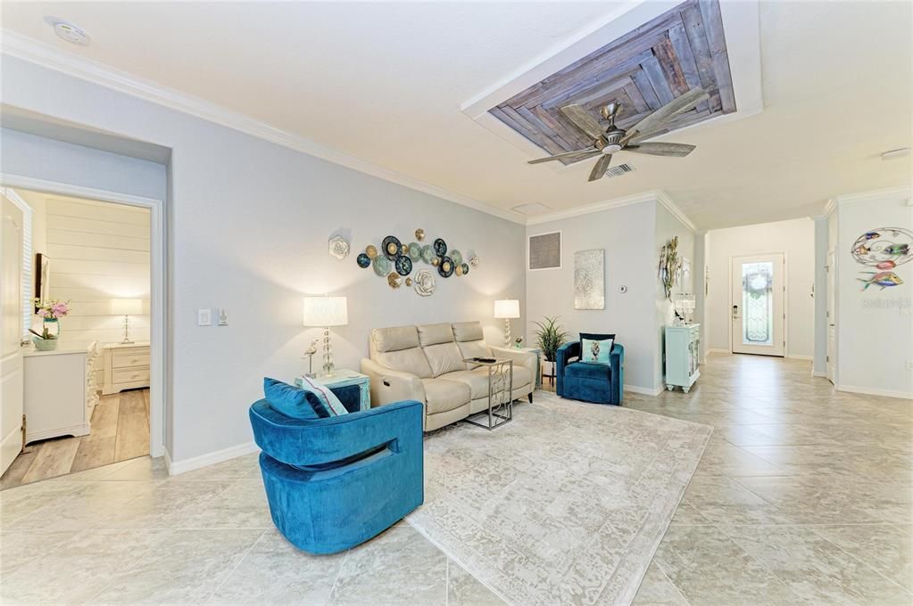 For Sale: $649,999 (3 beds, 2 baths, 1681 Square Feet)