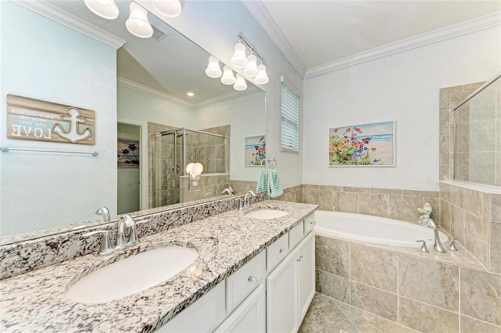 For Sale: $649,999 (3 beds, 2 baths, 1681 Square Feet)