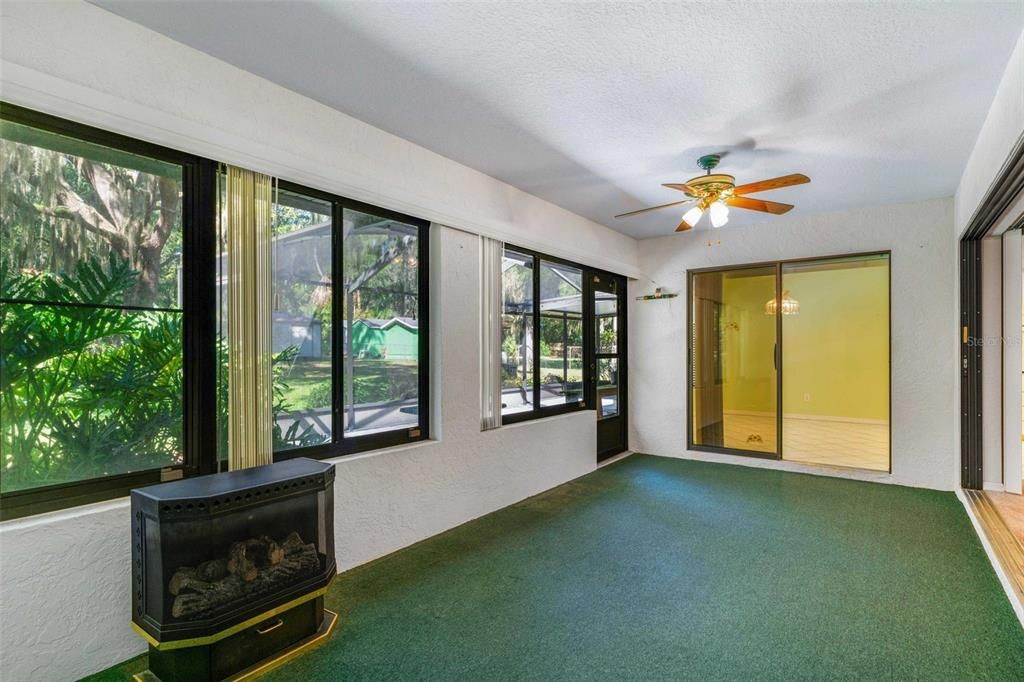 待售: $349,000 (3 贝兹, 2 浴室, 2009 平方英尺)