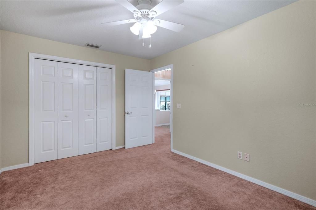 待售: $349,000 (3 贝兹, 2 浴室, 2009 平方英尺)