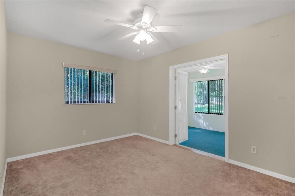 待售: $349,000 (3 贝兹, 2 浴室, 2009 平方英尺)