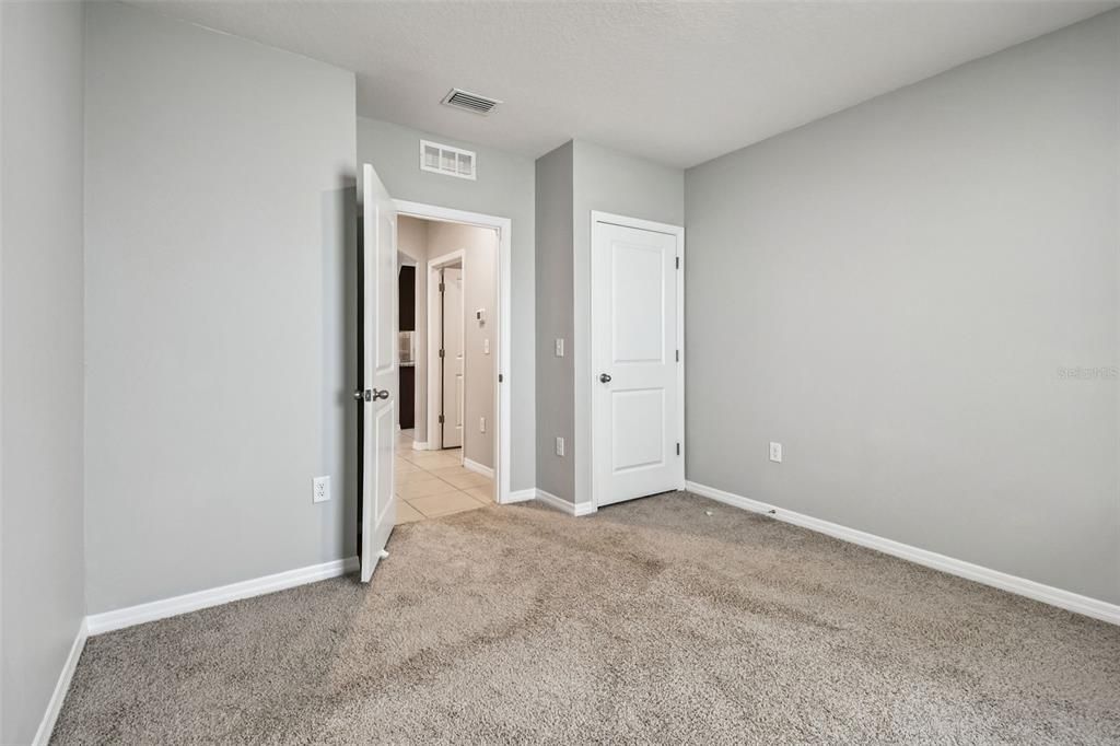 For Rent: $2,699 (4 beds, 2 baths, 1846 Square Feet)