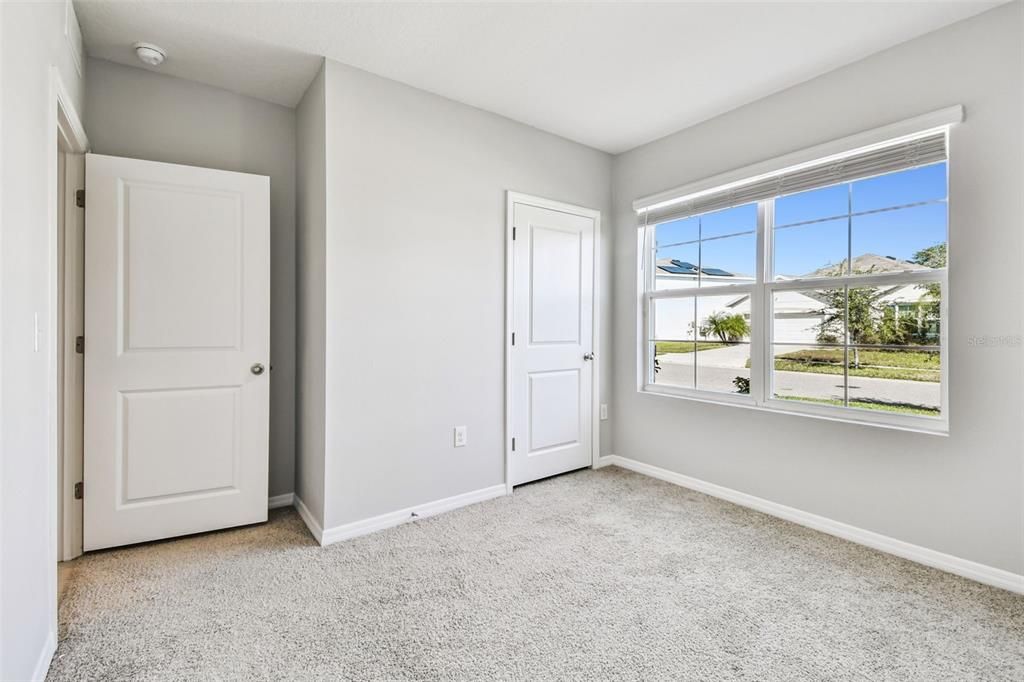 For Rent: $2,699 (4 beds, 2 baths, 1846 Square Feet)