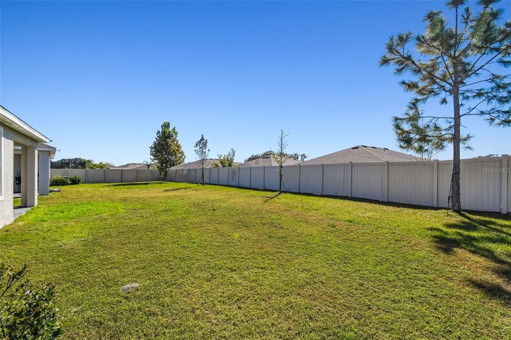 For Rent: $2,699 (4 beds, 2 baths, 1846 Square Feet)