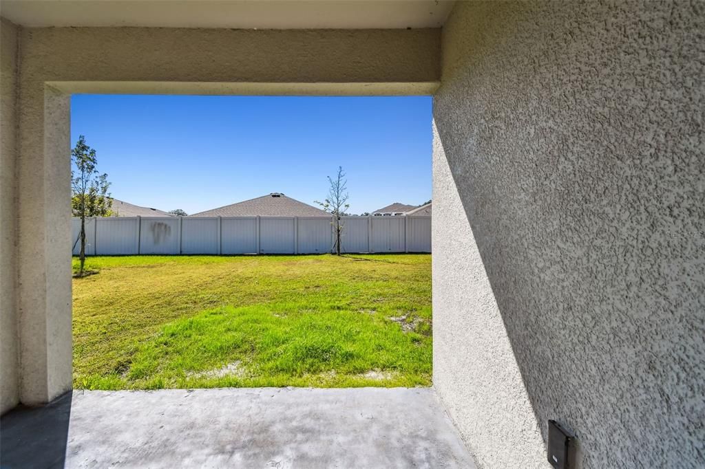 For Rent: $2,699 (4 beds, 2 baths, 1846 Square Feet)