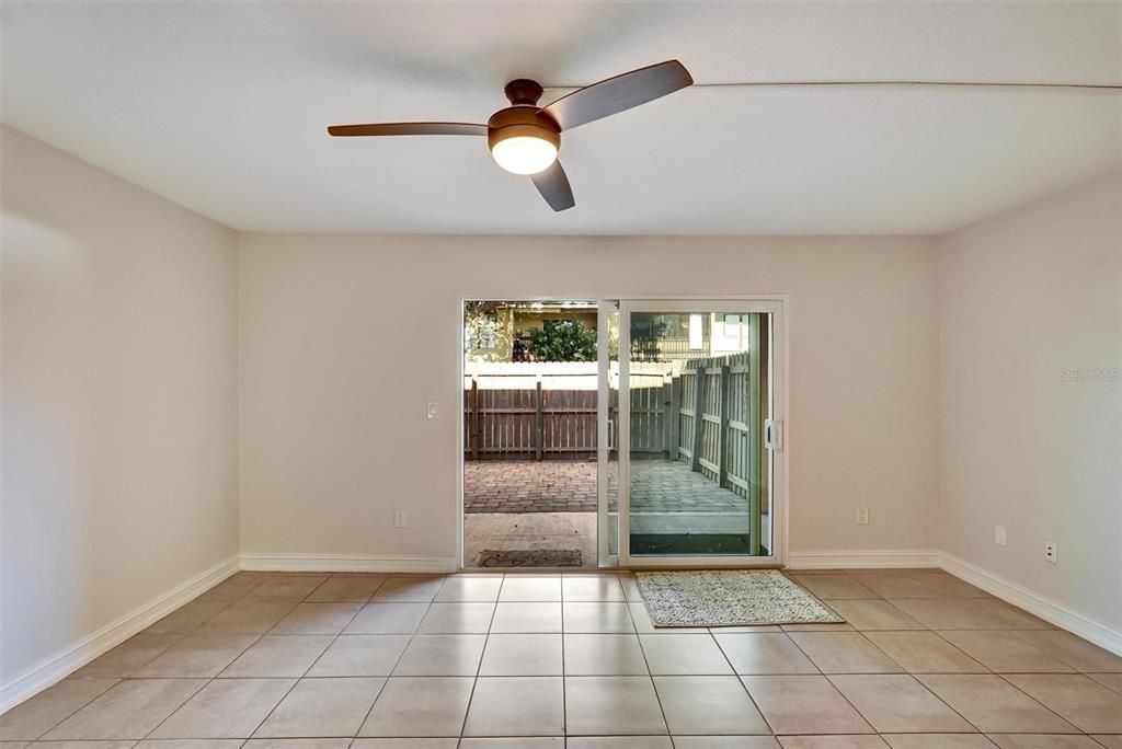 Active With Contract: $189,000 (3 beds, 2 baths, 1200 Square Feet)
