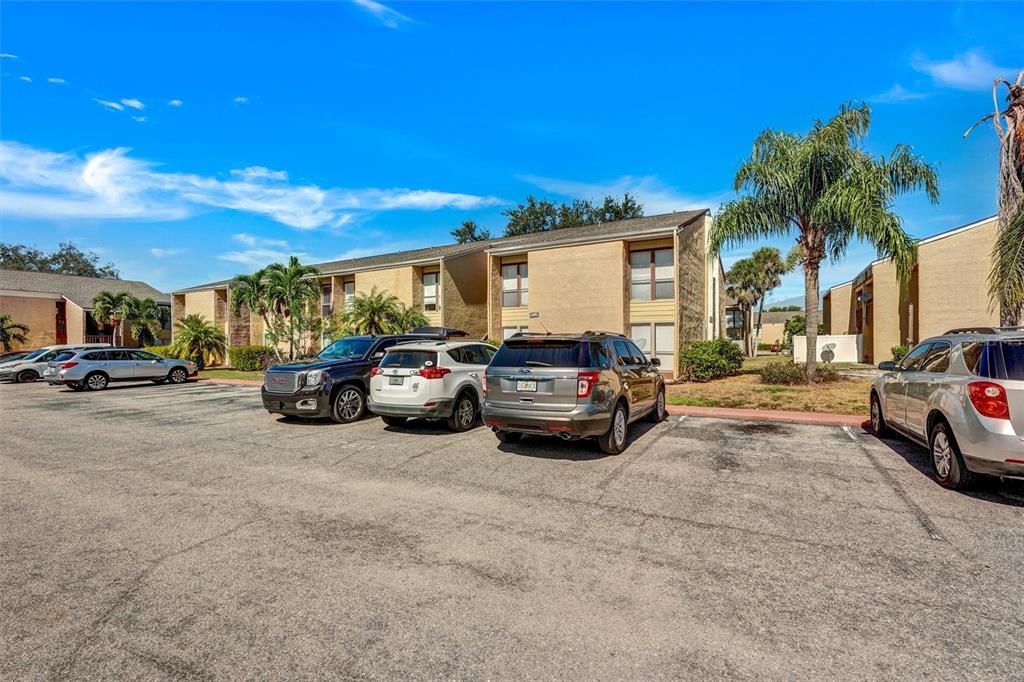 Active With Contract: $189,000 (3 beds, 2 baths, 1200 Square Feet)
