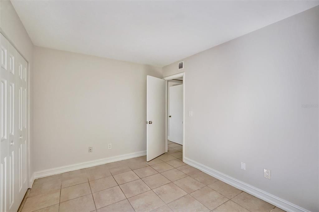 Active With Contract: $189,000 (3 beds, 2 baths, 1200 Square Feet)