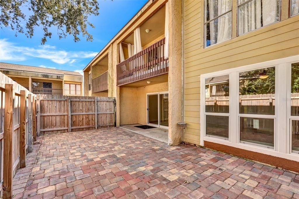 Active With Contract: $189,000 (3 beds, 2 baths, 1200 Square Feet)