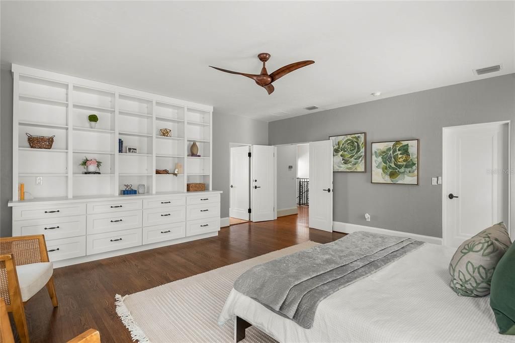 Active With Contract: $2,050,000 (4 beds, 3 baths, 4722 Square Feet)