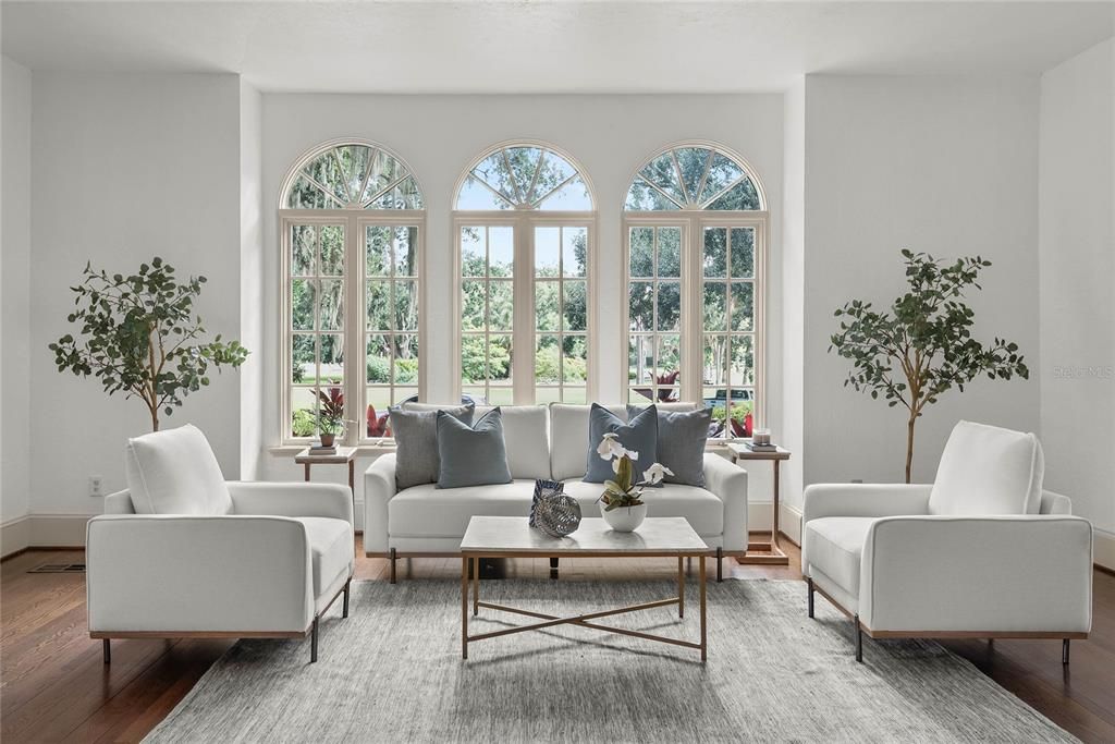 Active With Contract: $2,050,000 (4 beds, 3 baths, 4722 Square Feet)