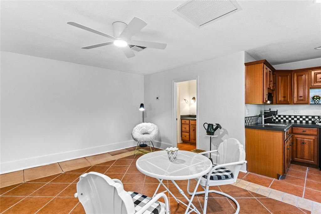 Active With Contract: $2,050,000 (4 beds, 3 baths, 4722 Square Feet)