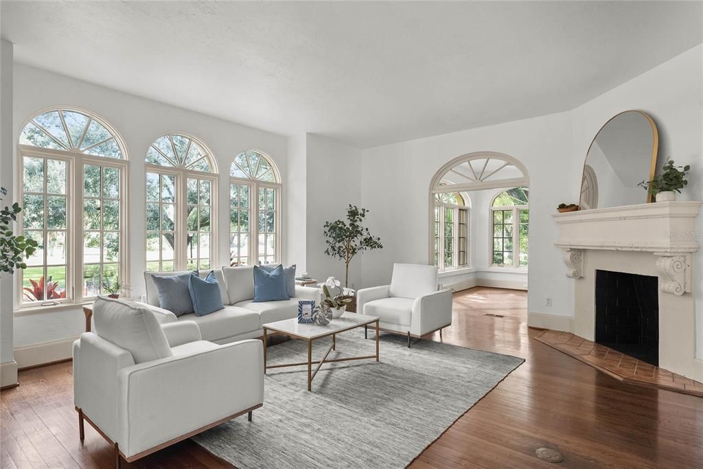 Active With Contract: $2,050,000 (4 beds, 3 baths, 4722 Square Feet)
