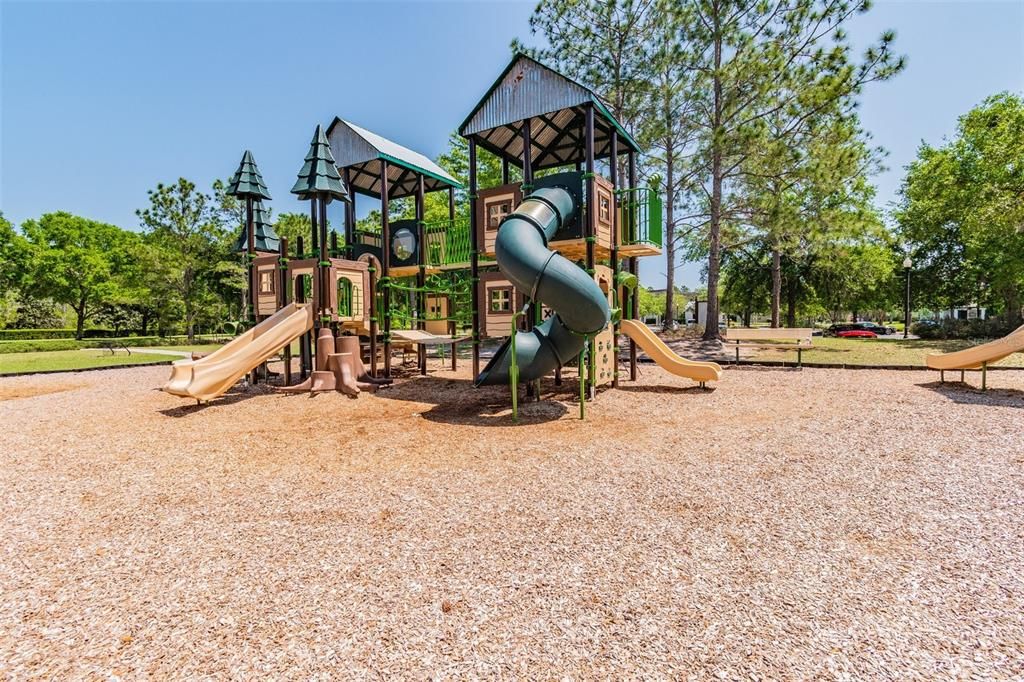 En Renta: $3,200 (4 camas, 3 baños, 2088 Pies cuadrados)