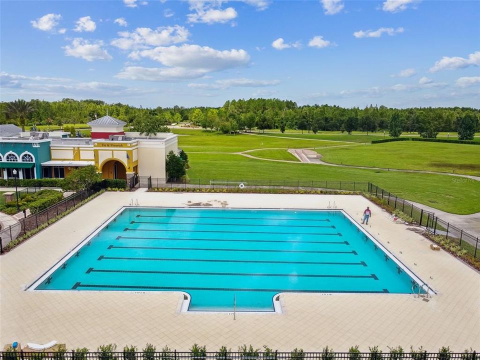 En Renta: $3,200 (4 camas, 3 baños, 2088 Pies cuadrados)