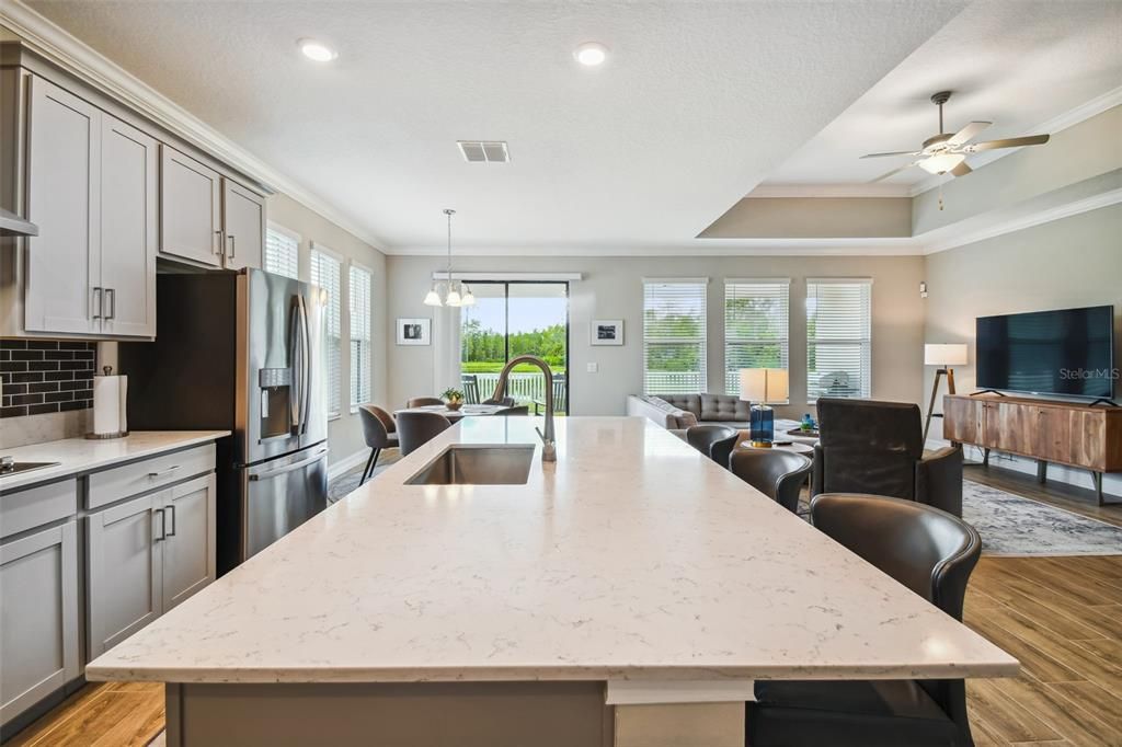 En Renta: $3,200 (4 camas, 3 baños, 2088 Pies cuadrados)