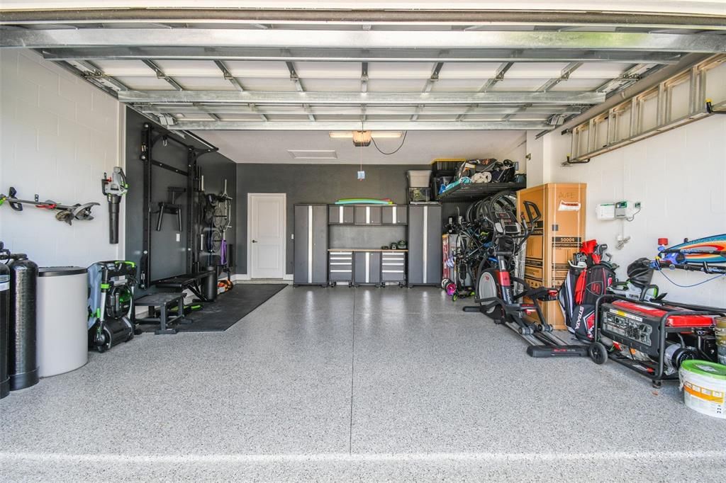 En Renta: $3,200 (4 camas, 3 baños, 2088 Pies cuadrados)