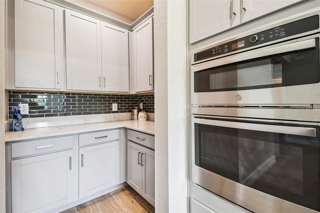 En Renta: $3,200 (4 camas, 3 baños, 2088 Pies cuadrados)