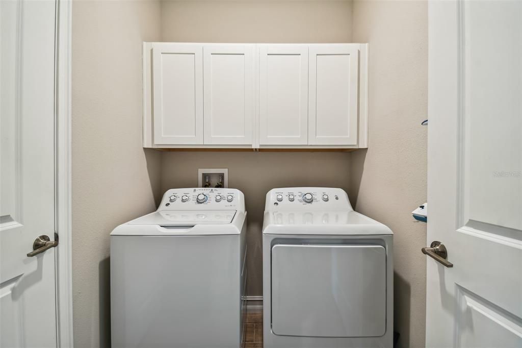 En Renta: $3,200 (4 camas, 3 baños, 2088 Pies cuadrados)