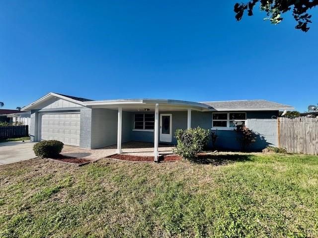 For Rent: $1,800 (3 beds, 2 baths, 1252 Square Feet)