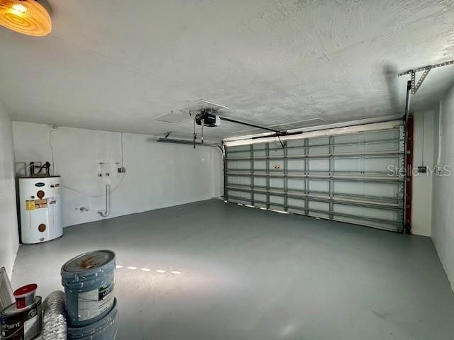 For Rent: $1,800 (3 beds, 2 baths, 1252 Square Feet)