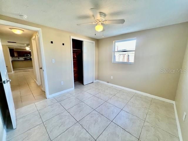 For Rent: $1,800 (3 beds, 2 baths, 1252 Square Feet)