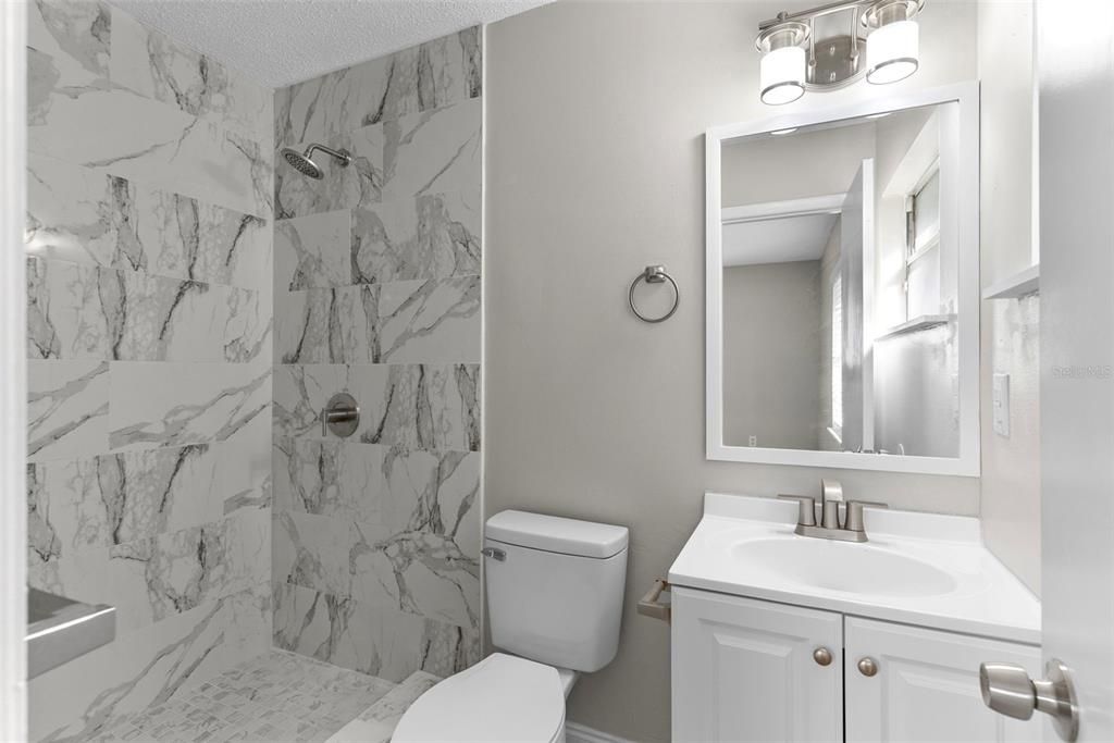 待售: $235,990 (3 贝兹, 2 浴室, 1176 平方英尺)