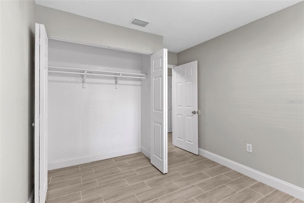 待售: $235,990 (3 贝兹, 2 浴室, 1176 平方英尺)