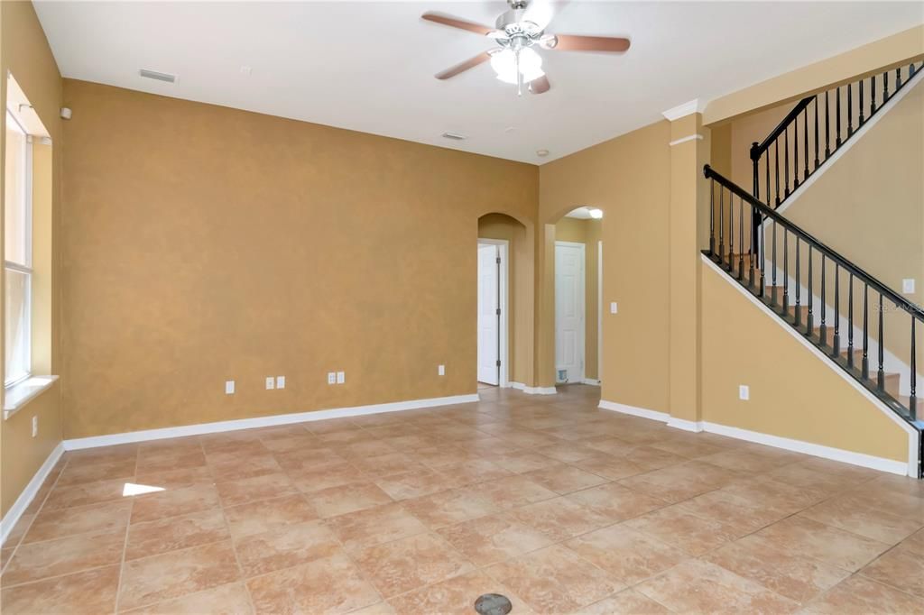 En Venta: $699,990 (4 camas, 3 baños, 3125 Pies cuadrados)