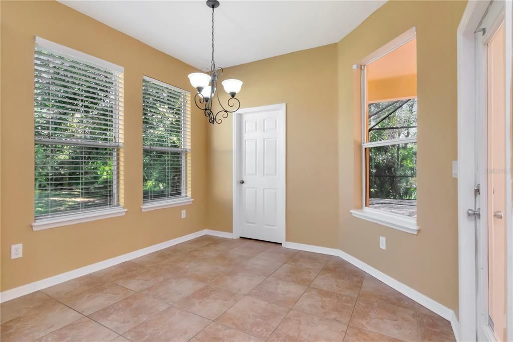 En Venta: $699,990 (4 camas, 3 baños, 3125 Pies cuadrados)