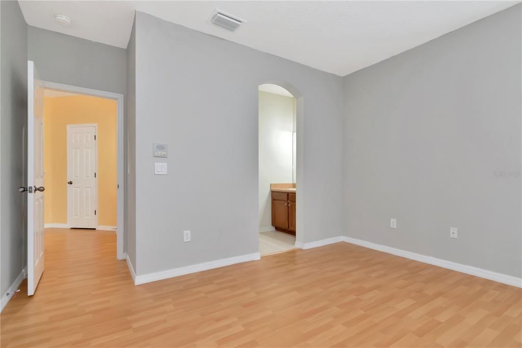 En Venta: $699,990 (4 camas, 3 baños, 3125 Pies cuadrados)