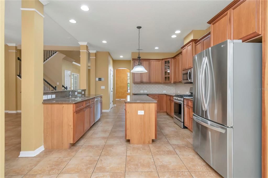 En Venta: $699,990 (4 camas, 3 baños, 3125 Pies cuadrados)