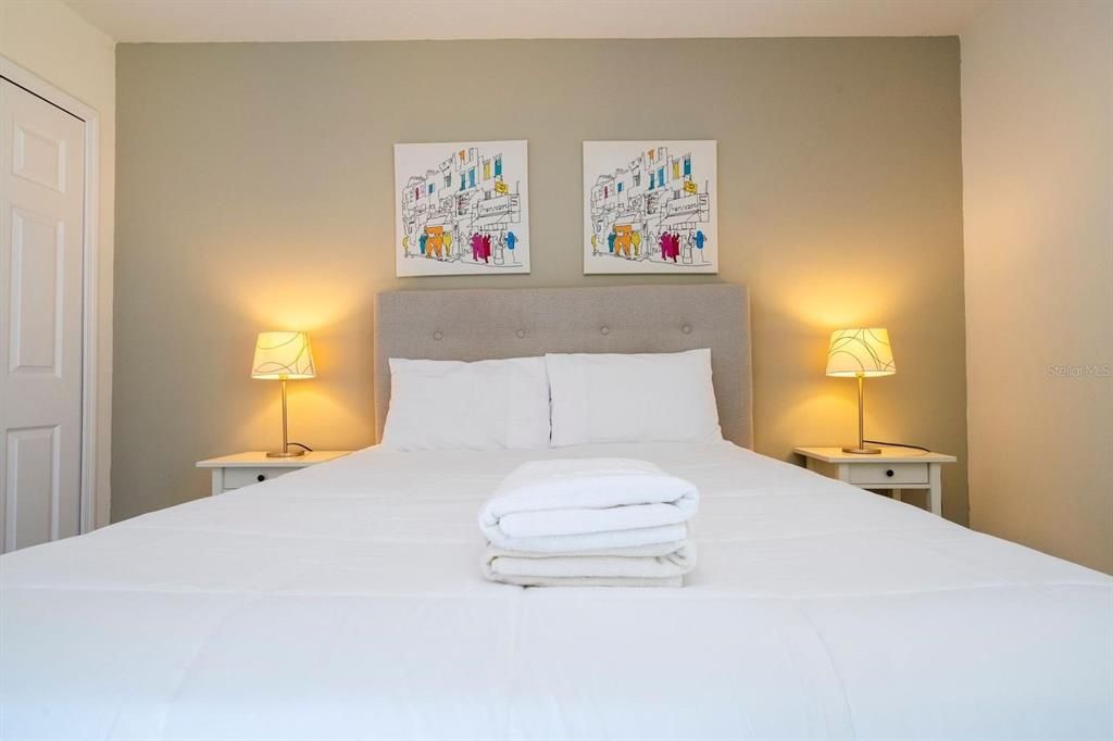 For Rent: $3,800 (5 beds, 4 baths, 2806 Square Feet)