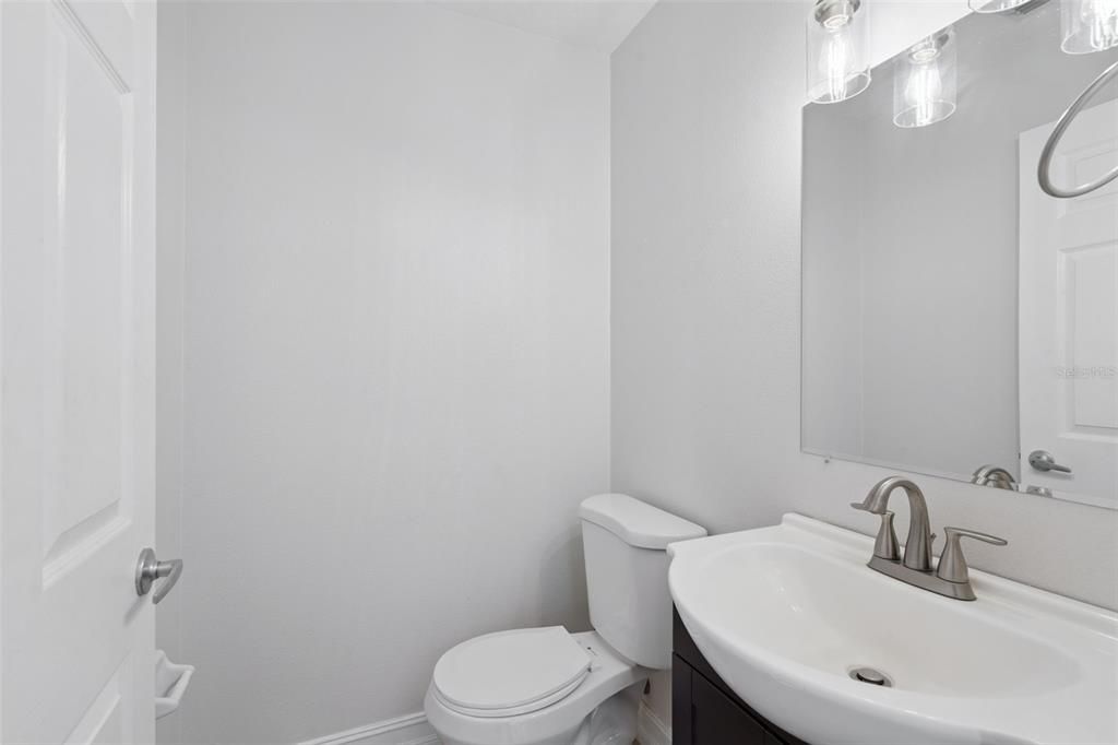 待售: $464,990 (4 贝兹, 2 浴室, 1880 平方英尺)