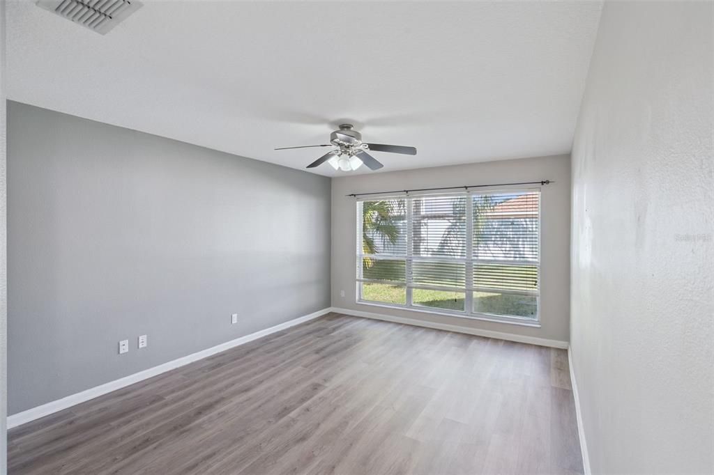 待售: $464,990 (4 贝兹, 2 浴室, 1880 平方英尺)