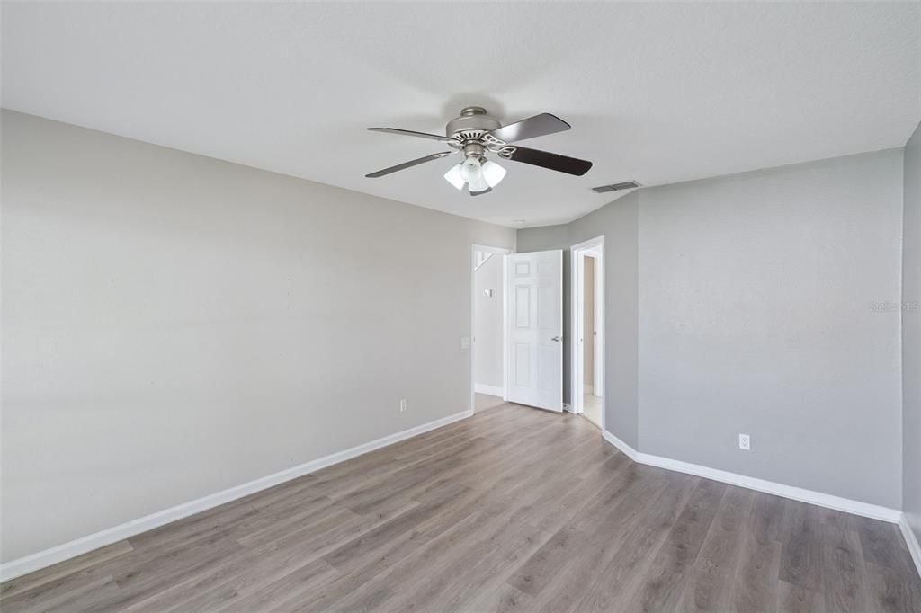 待售: $464,990 (4 贝兹, 2 浴室, 1880 平方英尺)