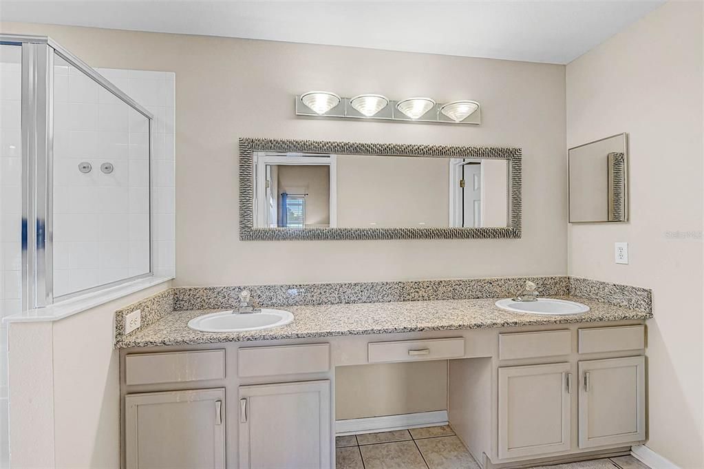 For Sale: $569,000 (3 beds, 2 baths, 1856 Square Feet)