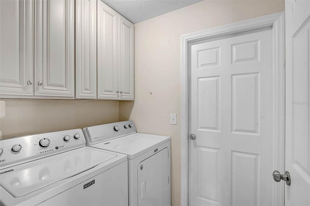 For Sale: $569,000 (3 beds, 2 baths, 1856 Square Feet)