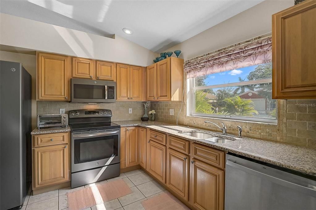 For Sale: $569,000 (3 beds, 2 baths, 1856 Square Feet)