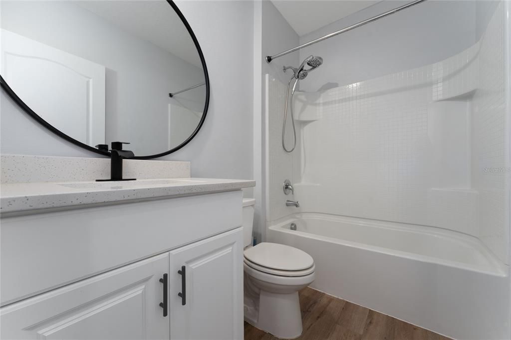 For Rent: $2,300 (3 beds, 2 baths, 1516 Square Feet)