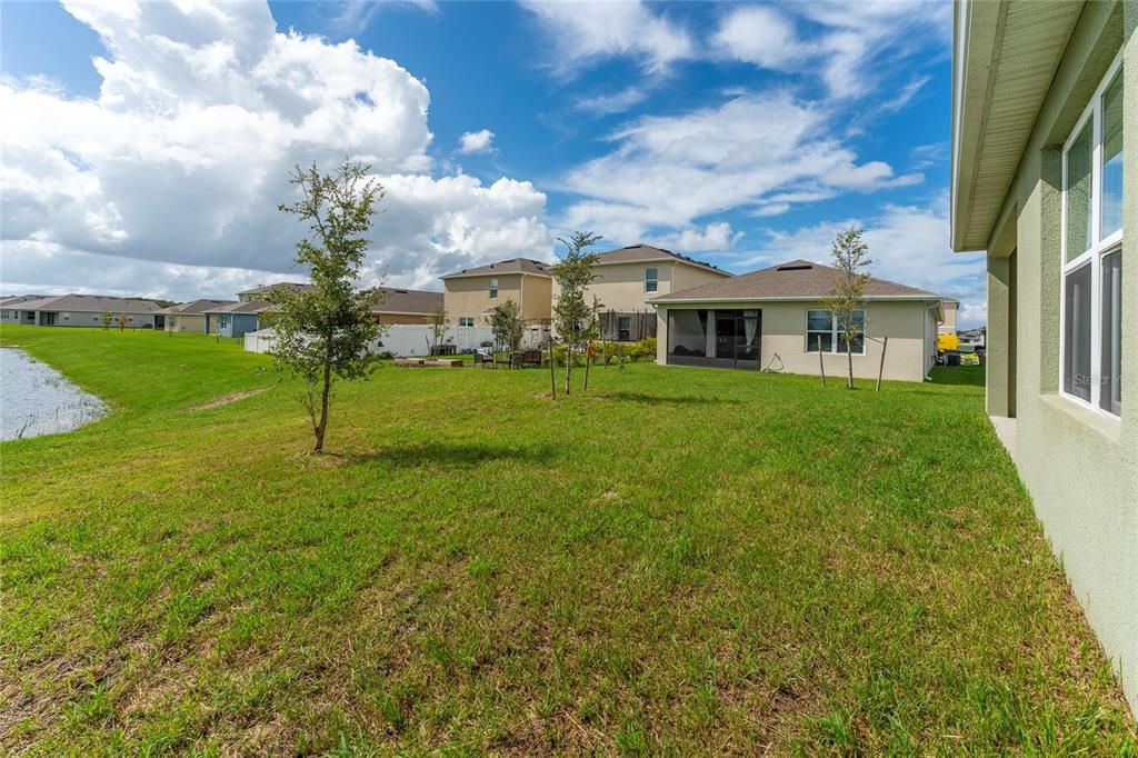 For Rent: $2,300 (3 beds, 2 baths, 1516 Square Feet)