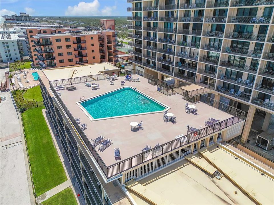 En Venta: $749,000 (2 camas, 2 baños, 1385 Pies cuadrados)