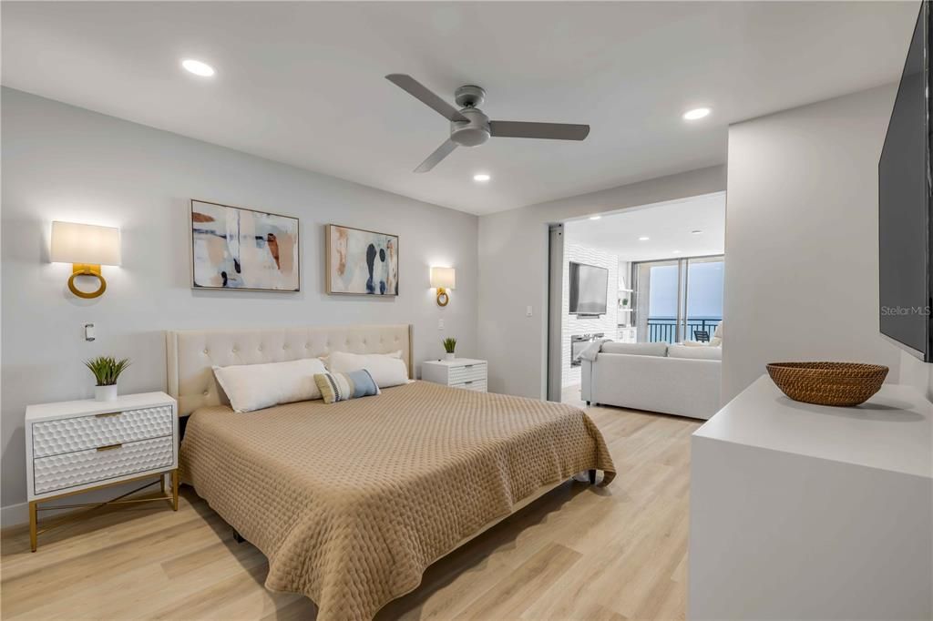 En Venta: $749,000 (2 camas, 2 baños, 1385 Pies cuadrados)