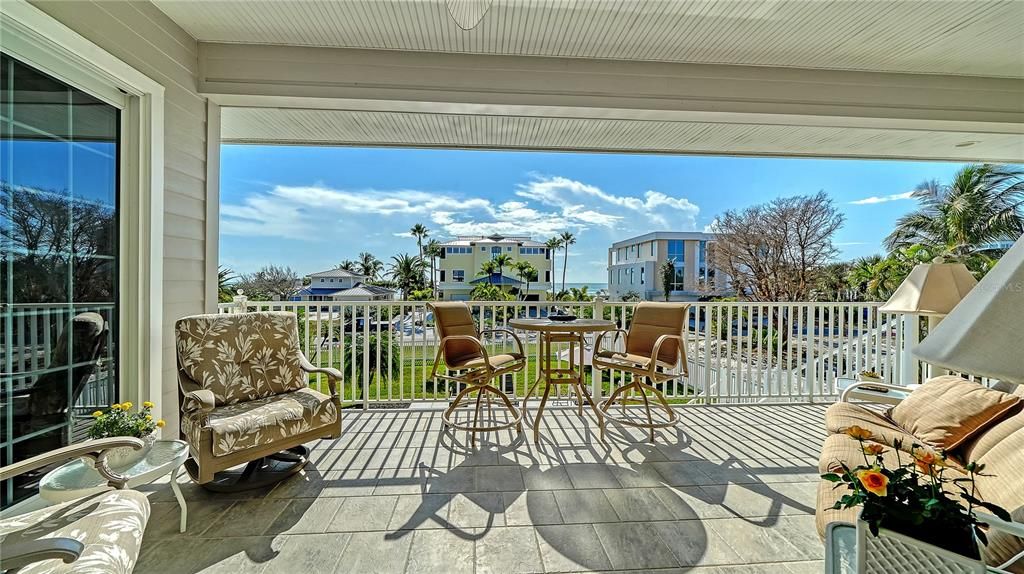 На продажу: $2,895,000 (3 спален, 2 ванн, 2804 Квадратных фут)