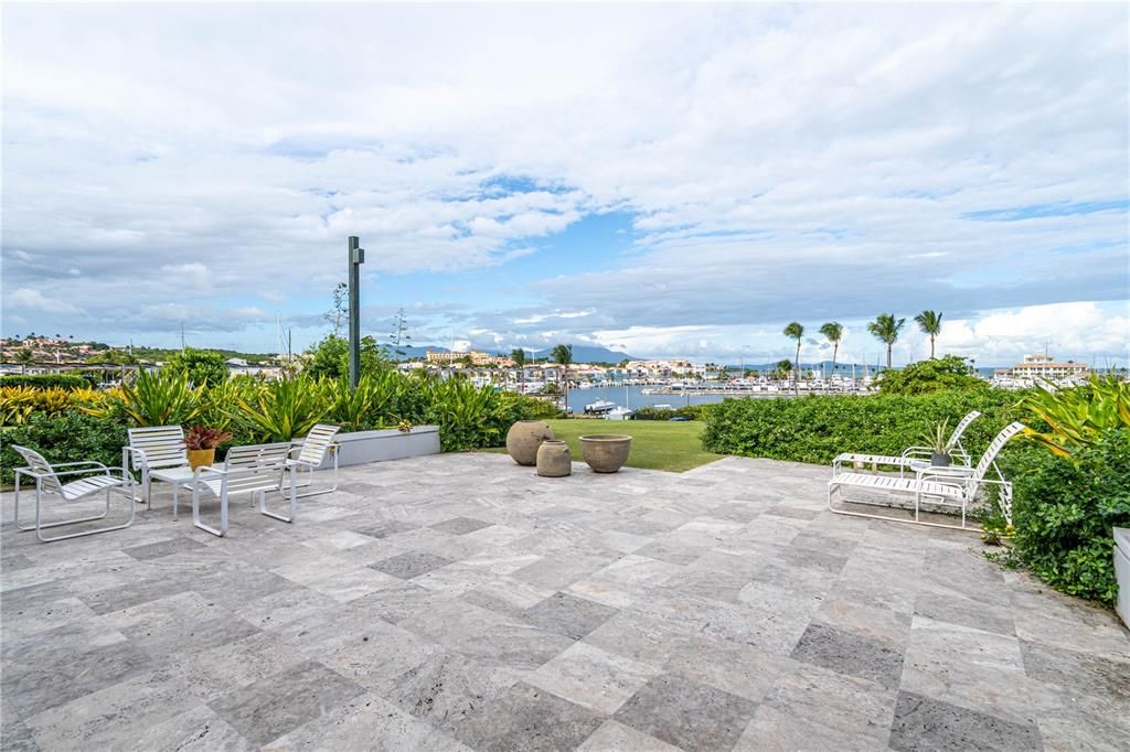 待售: $2,200,000 (3 贝兹, 4 浴室, 2967 平方英尺)