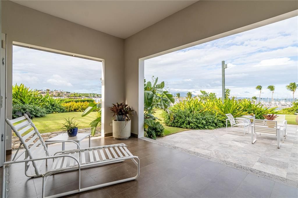 待售: $2,200,000 (3 贝兹, 4 浴室, 2967 平方英尺)