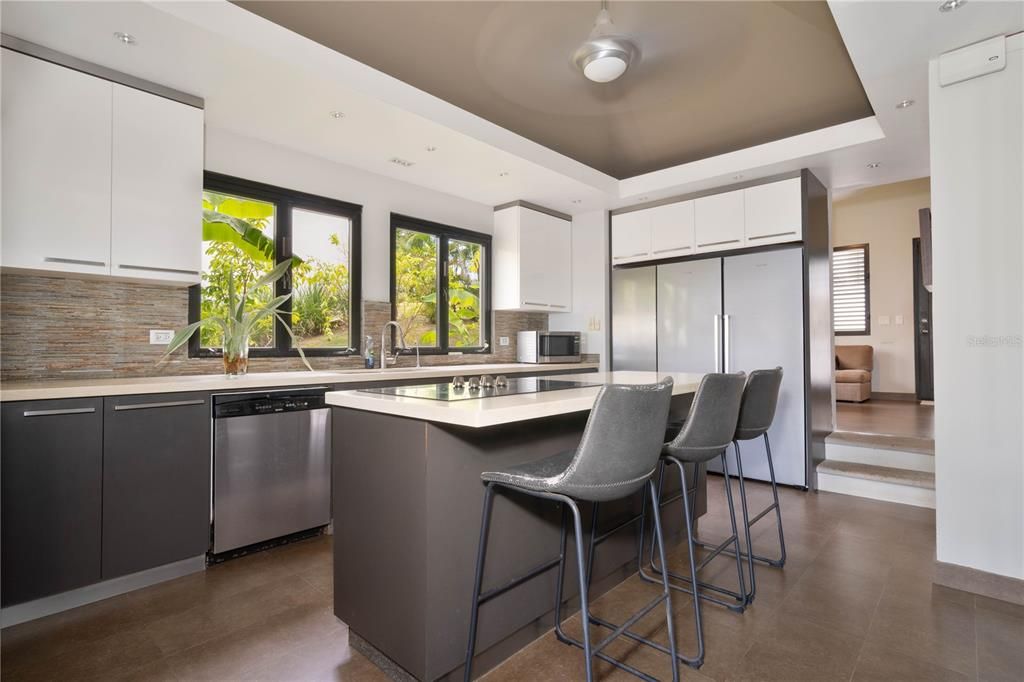 待售: $2,200,000 (3 贝兹, 4 浴室, 2967 平方英尺)