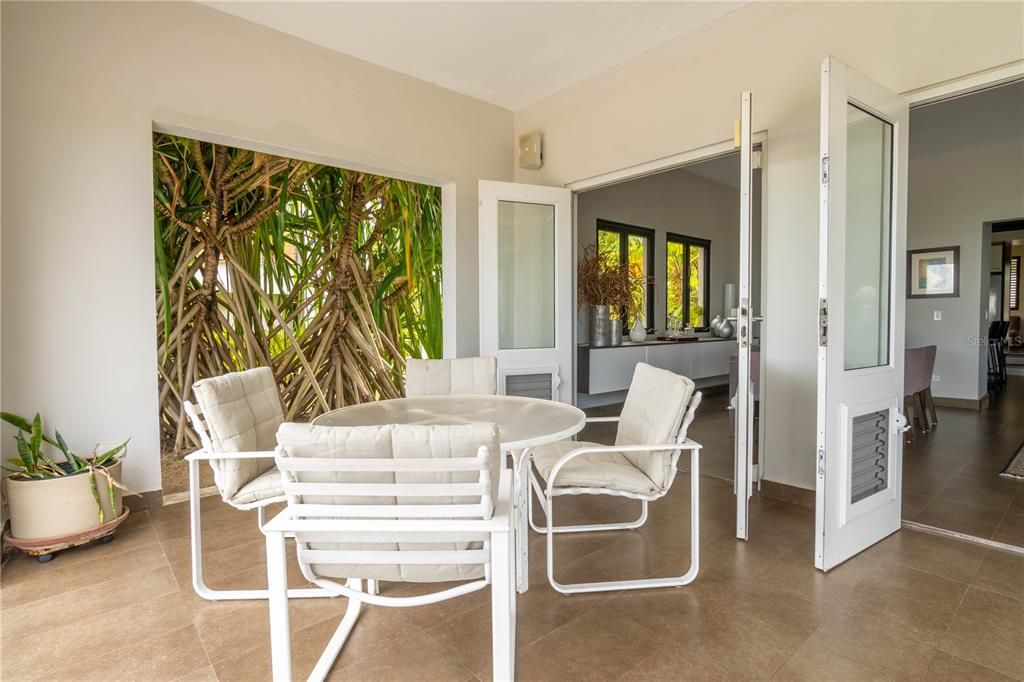 待售: $2,200,000 (3 贝兹, 4 浴室, 2967 平方英尺)